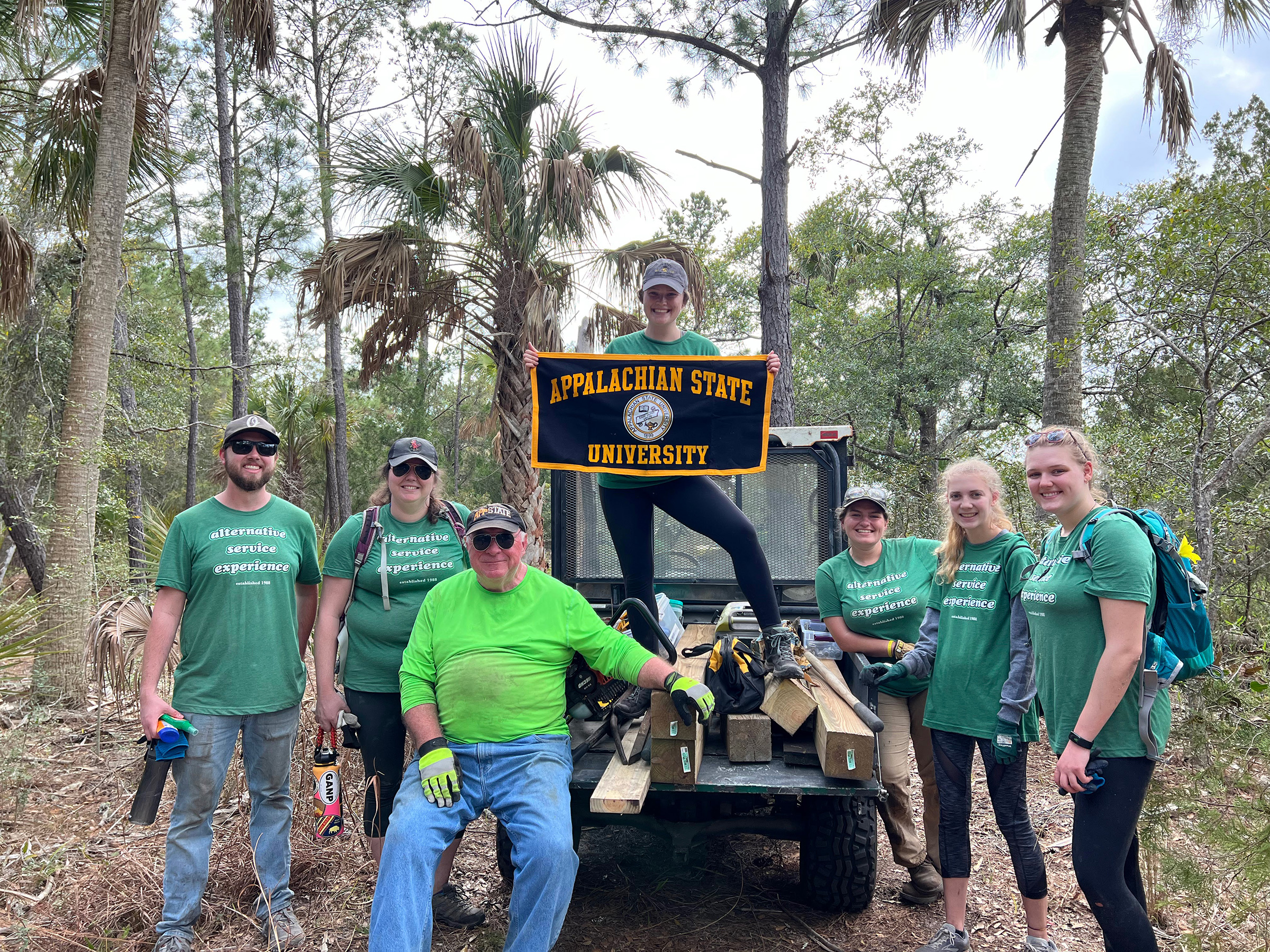 Group working at wildlife refuge